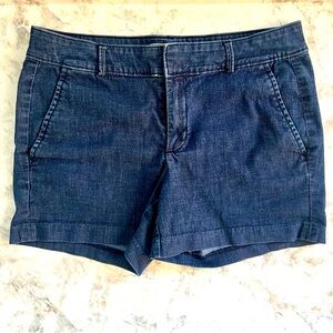 Banana Republic denim shorts (Hampton Fit size 6)